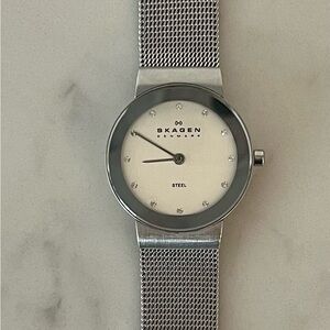 Women’s Skagen Elegant Minimalist Watch